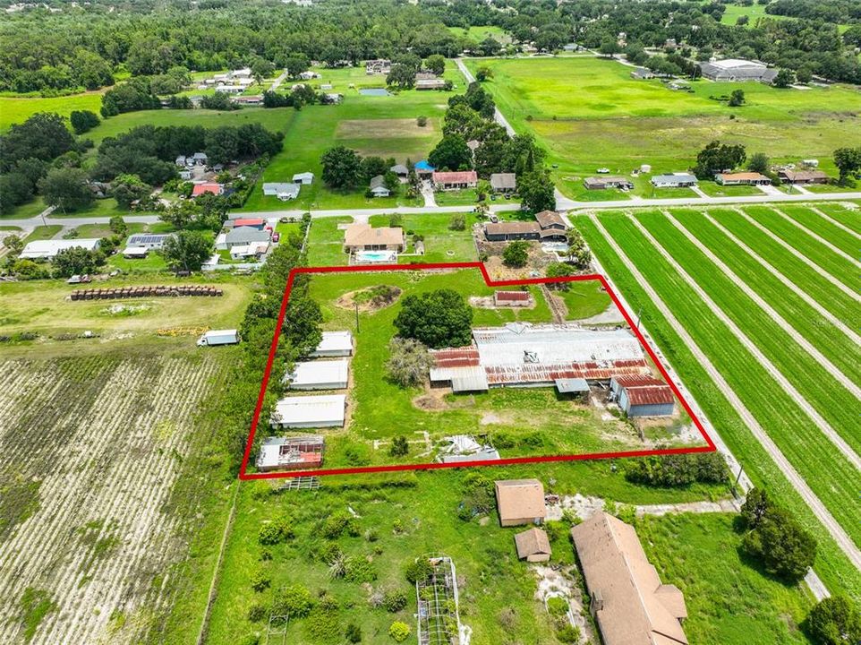 Activo con contrato: $289,000 (3 camas, 4 baños, 16654 Pies cuadrados)