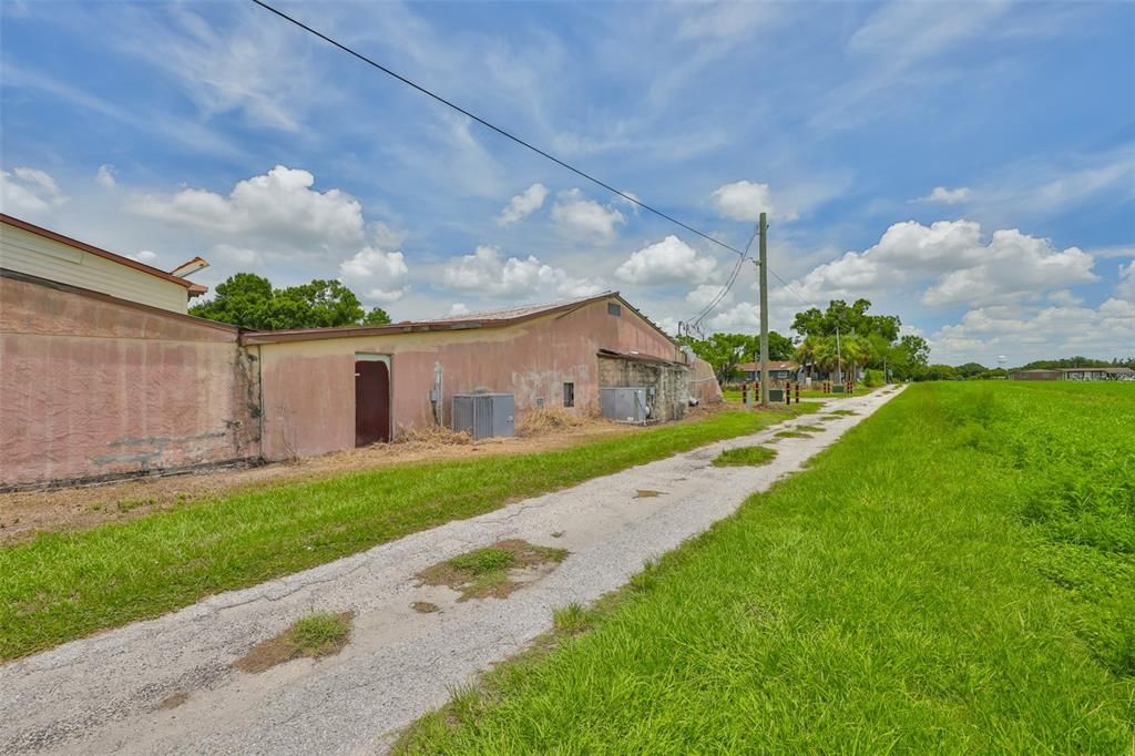 Activo con contrato: $289,000 (3 camas, 4 baños, 16654 Pies cuadrados)