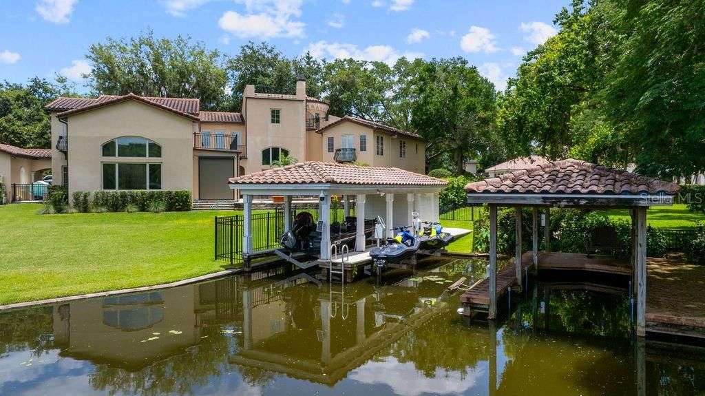 На продажу: $5,495,000 (5 спален, 6 ванн, 7278 Квадратных фут)