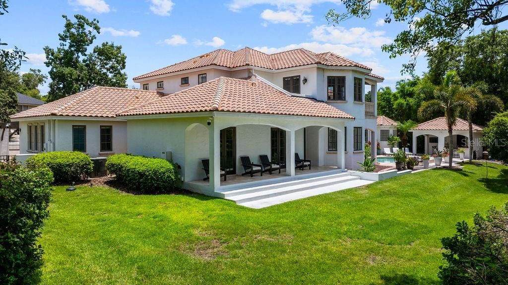 На продажу: $5,495,000 (5 спален, 6 ванн, 7278 Квадратных фут)