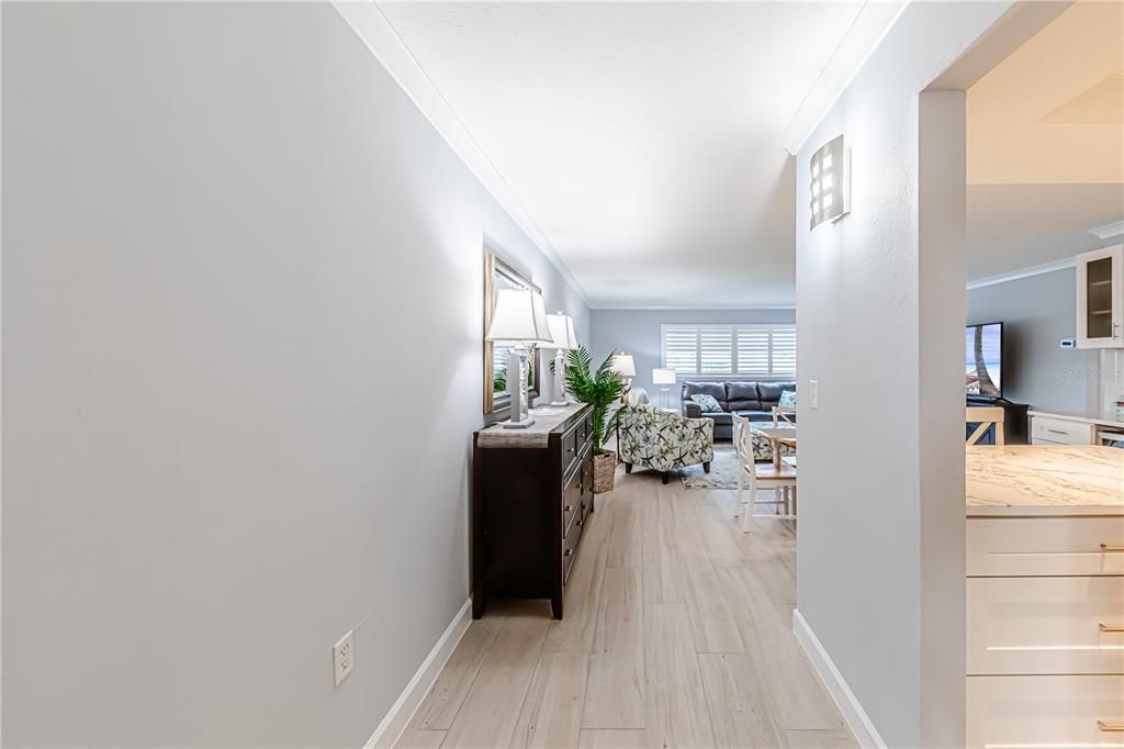 For Rent: $4,000 (2 beds, 2 baths, 958 Square Feet)