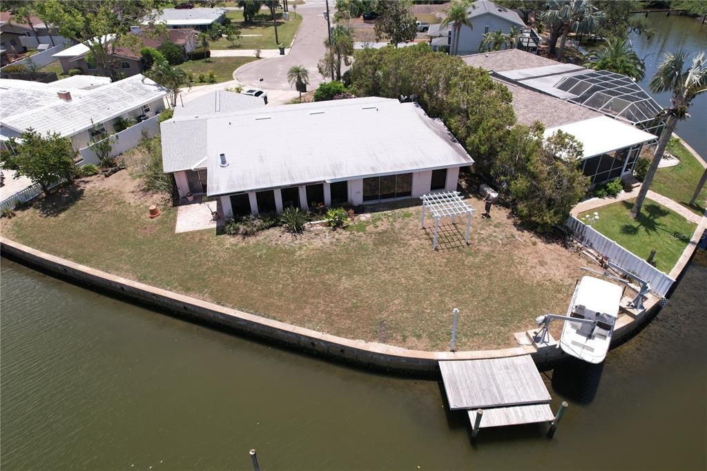 合同活跃: $775,000 (3 贝兹, 2 浴室, 2339 平方英尺)