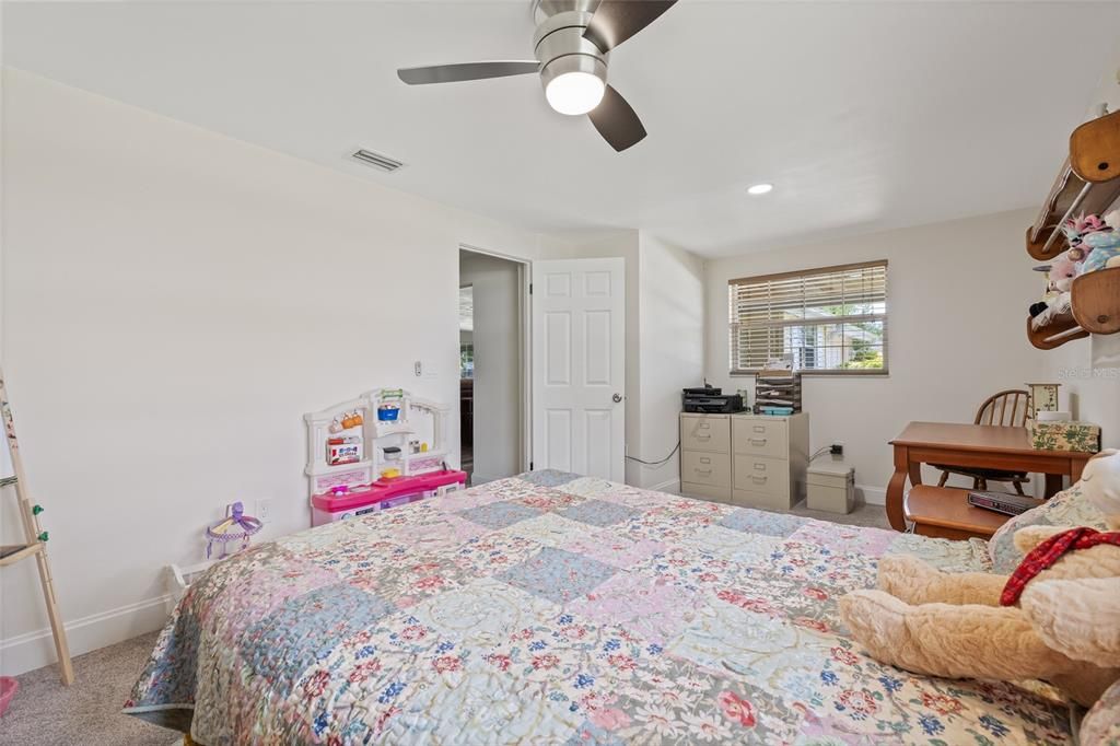 На продажу: $450,000 (2 спален, 2 ванн, 1343 Квадратных фут)