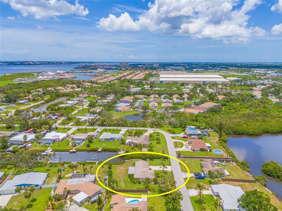 На продажу: $450,000 (2 спален, 2 ванн, 1343 Квадратных фут)