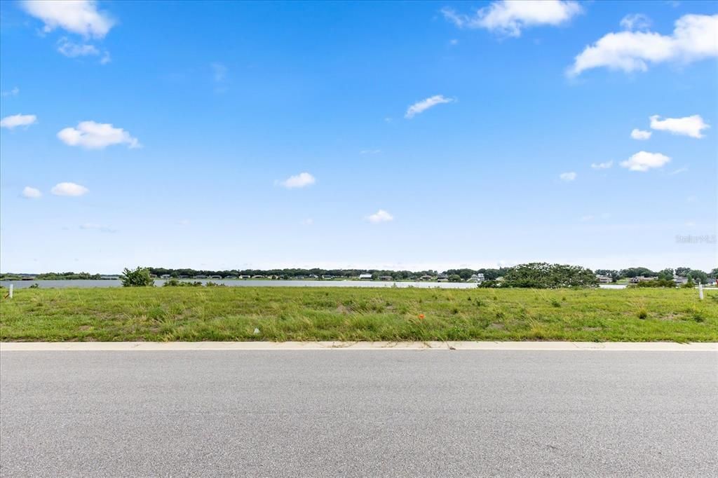 For Sale: $999,999 (4 beds, 4 baths, 3050 Square Feet)