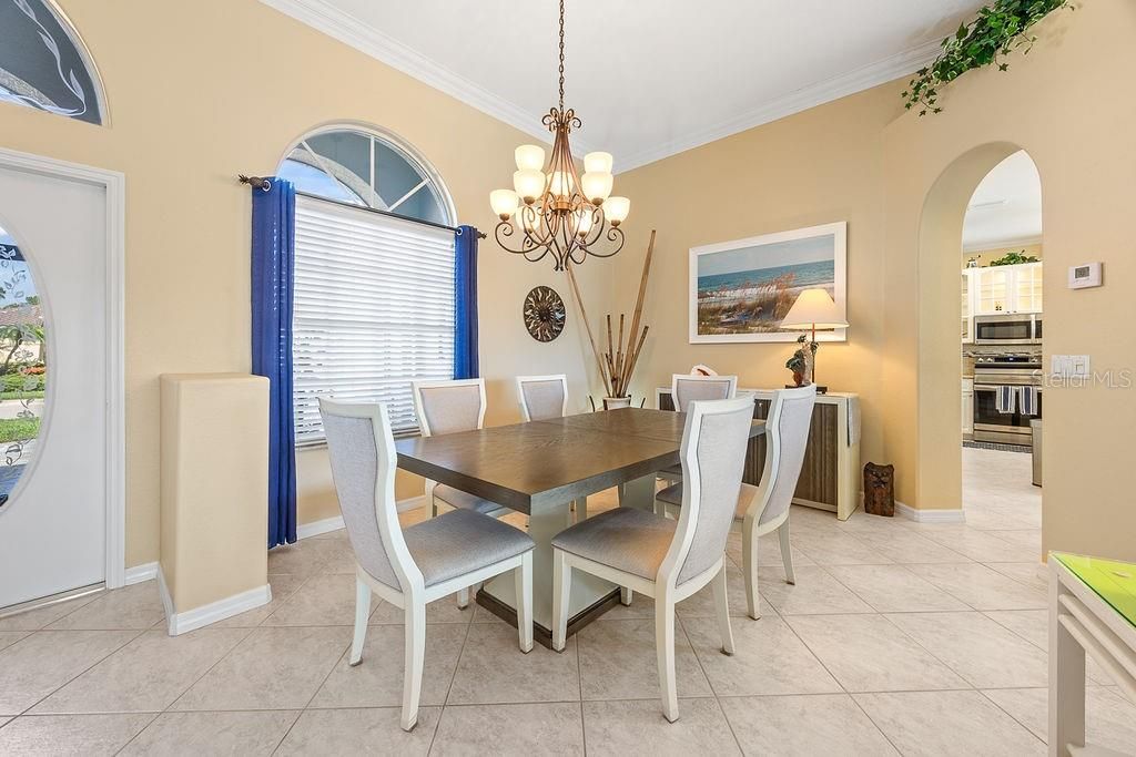 For Sale: $570,000 (3 beds, 2 baths, 2037 Square Feet)