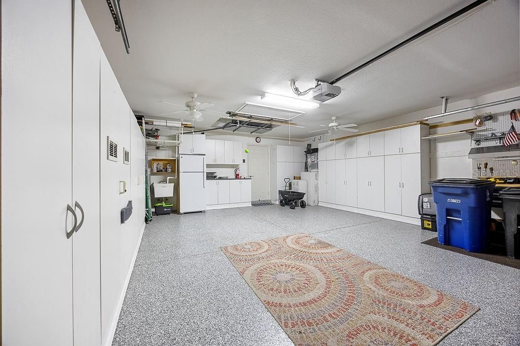 For Sale: $570,000 (3 beds, 2 baths, 2037 Square Feet)