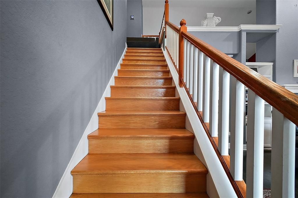 For Sale: $1,100,000 (4 beds, 4 baths, 2615 Square Feet)