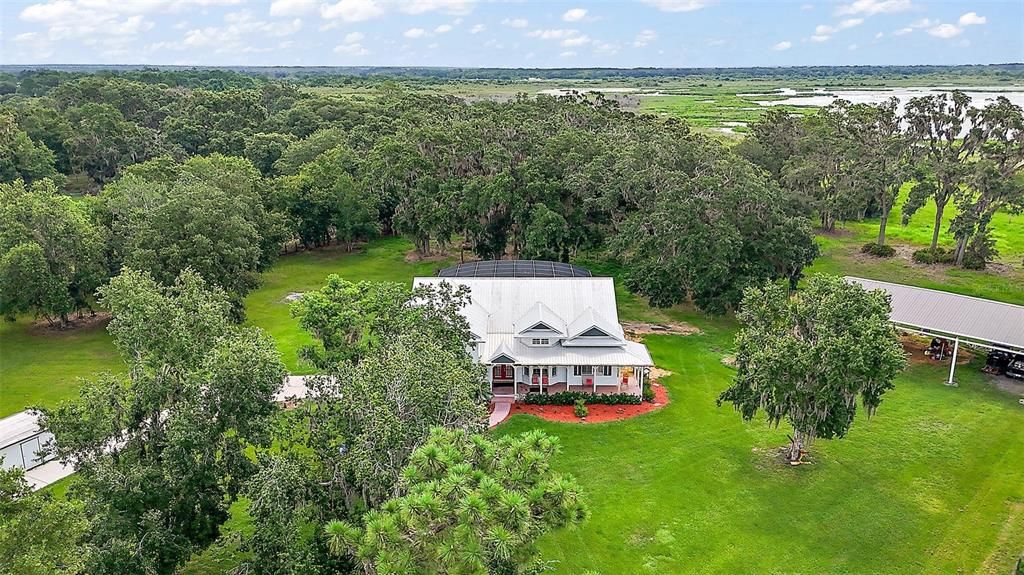 For Sale: $1,100,000 (4 beds, 4 baths, 2615 Square Feet)