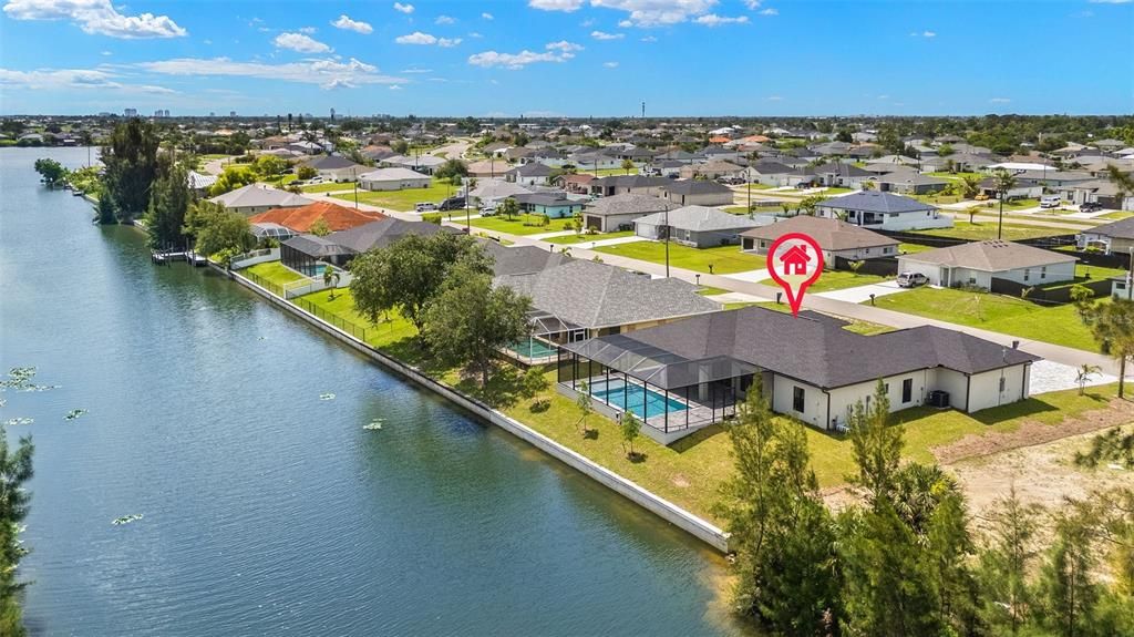 Activo con contrato: $515,000 (4 camas, 2 baños, 1800 Pies cuadrados)