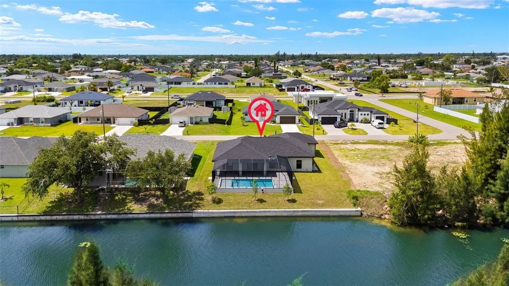 Activo con contrato: $515,000 (4 camas, 2 baños, 1800 Pies cuadrados)