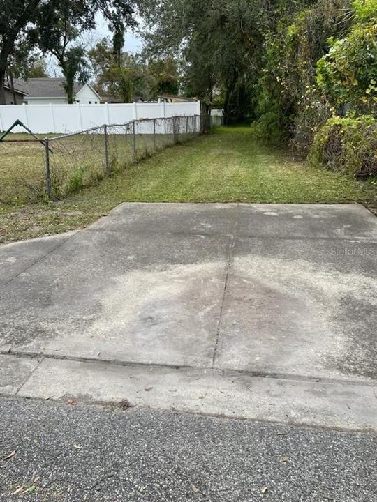 待售: $115,000 (0.21 acres)