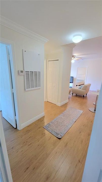 Activo con contrato: $1,990 (3 camas, 2 baños, 1231 Pies cuadrados)