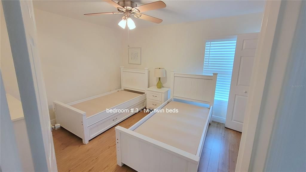 Activo con contrato: $1,990 (3 camas, 2 baños, 1231 Pies cuadrados)