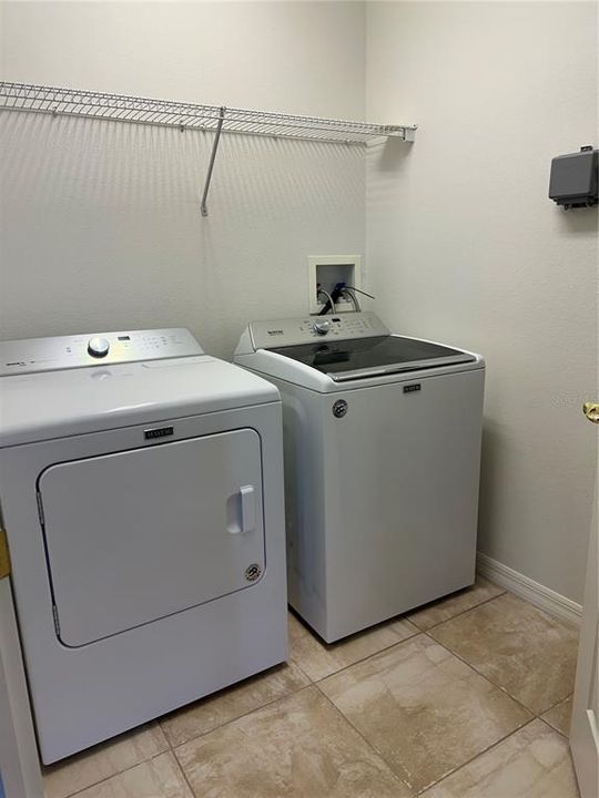 待售: $524,900 (3 贝兹, 2 浴室, 1716 平方英尺)