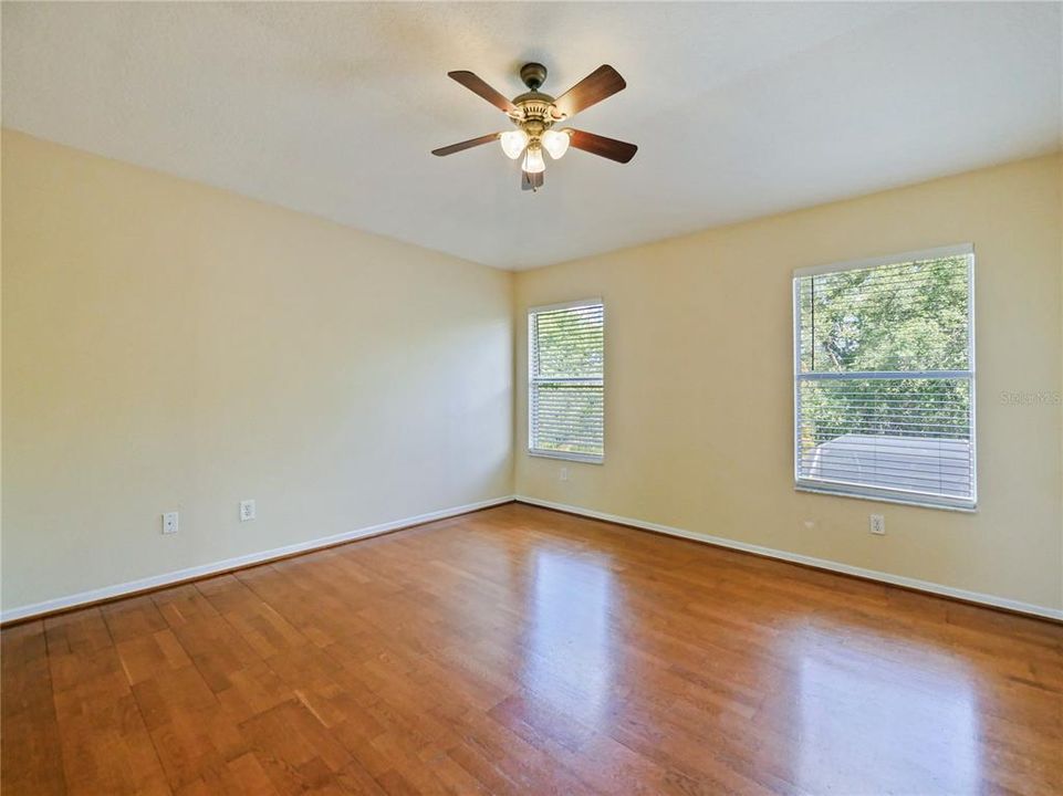 В аренду: $3,500 (4 спален, 3 ванн, 2727 Квадратных фут)