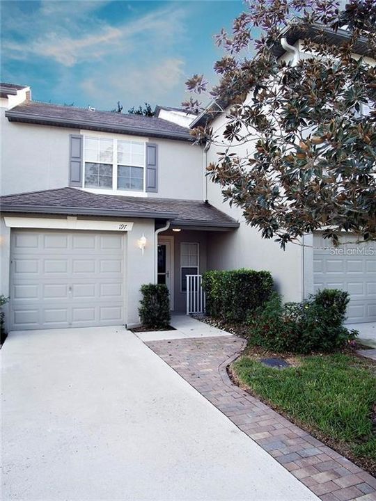 最近租的: $1,900 (2 贝兹, 2 浴室, 1275 平方英尺)