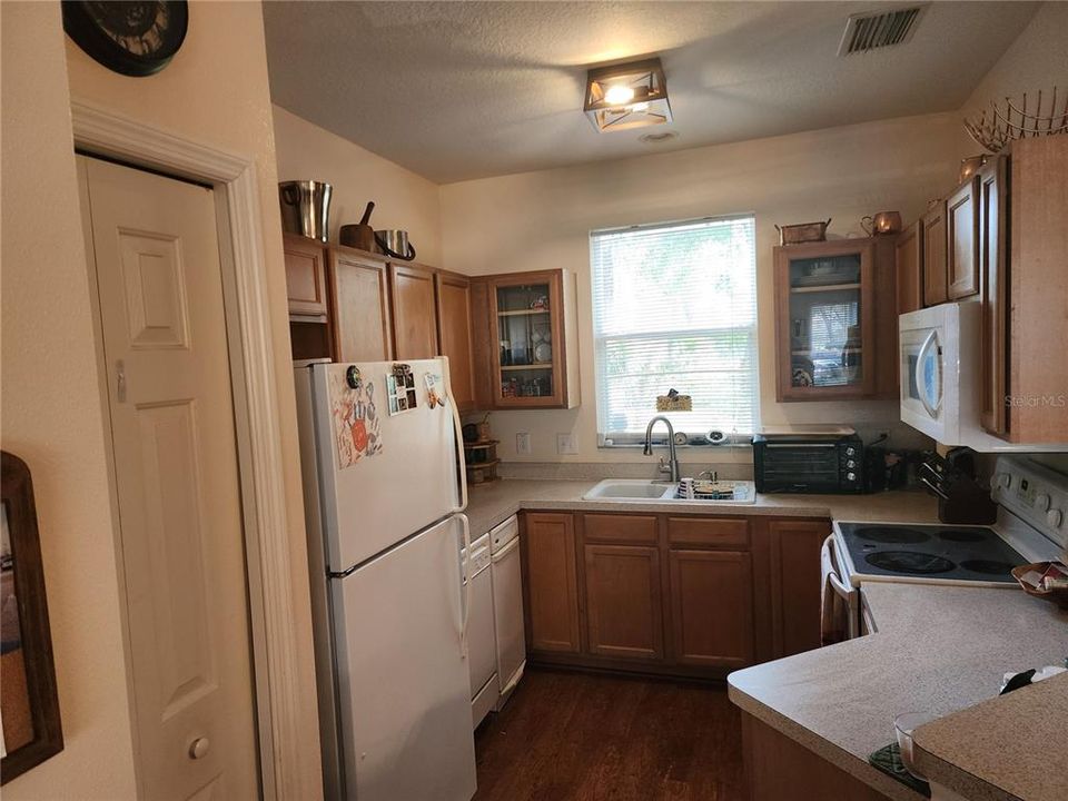 En Venta: $219,900 (2 camas, 1 baños, 1242 Pies cuadrados)