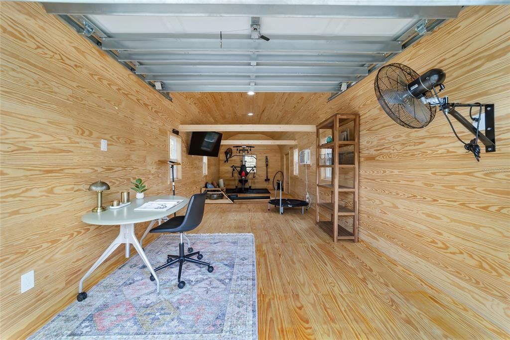 En Venta: $899,000 (5 camas, 3 baños, 2822 Pies cuadrados)