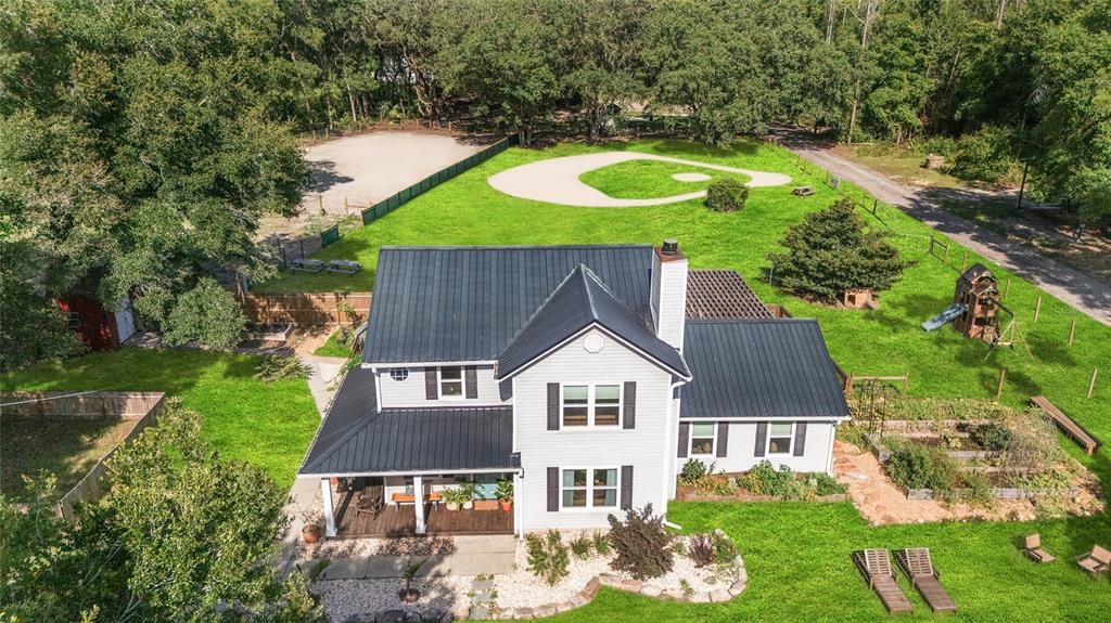 En Venta: $899,000 (5 camas, 3 baños, 2822 Pies cuadrados)