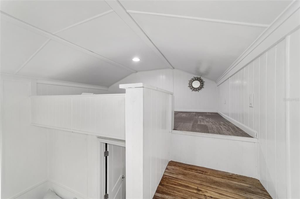 En Venta: $899,000 (5 camas, 3 baños, 2822 Pies cuadrados)