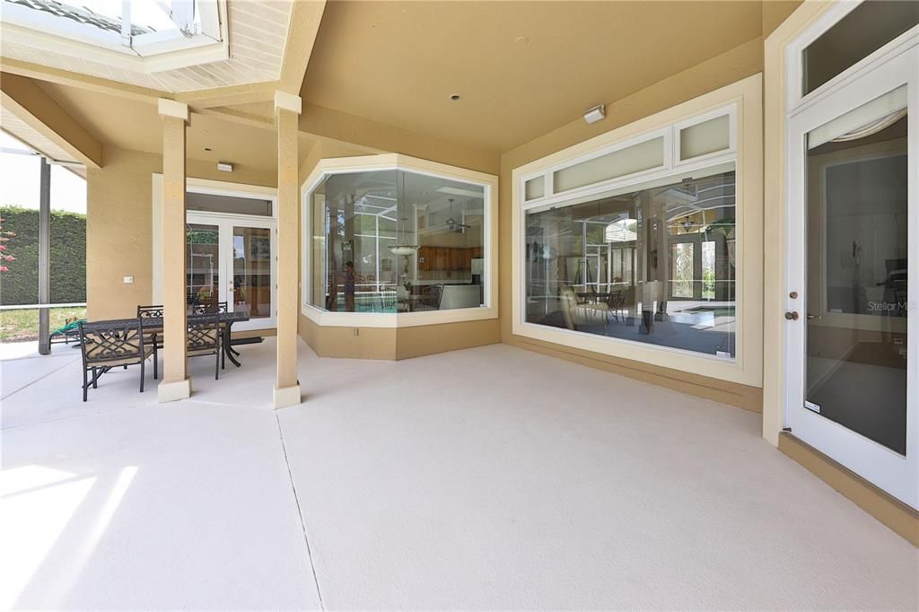 На продажу: $849,000 (4 спален, 3 ванн, 2856 Квадратных фут)