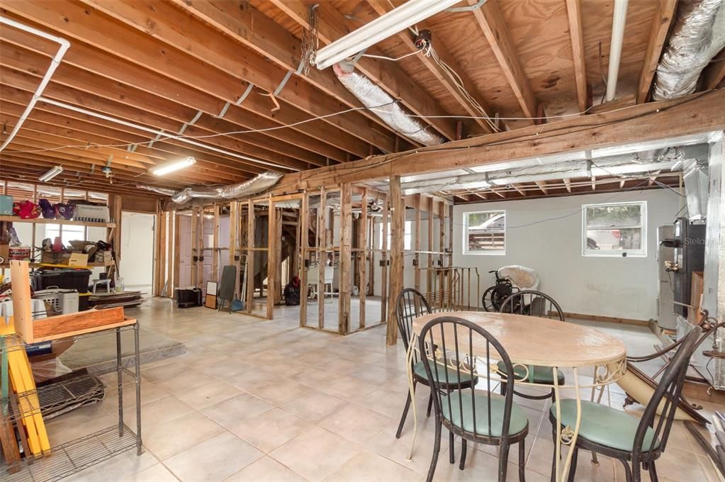 待售: $999,999 (4 贝兹, 3 浴室, 4099 平方英尺)