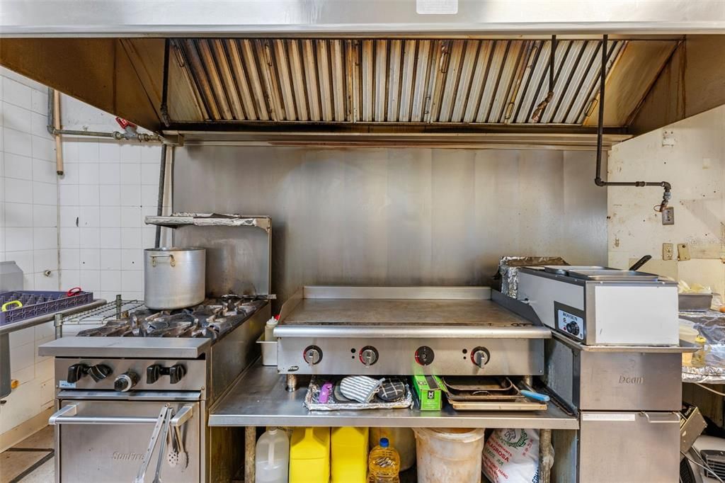 En Venta: $85,000 (0 camas, 0 baños, 1050 Pies cuadrados)