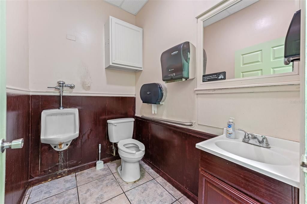 En Venta: $85,000 (0 camas, 0 baños, 1050 Pies cuadrados)