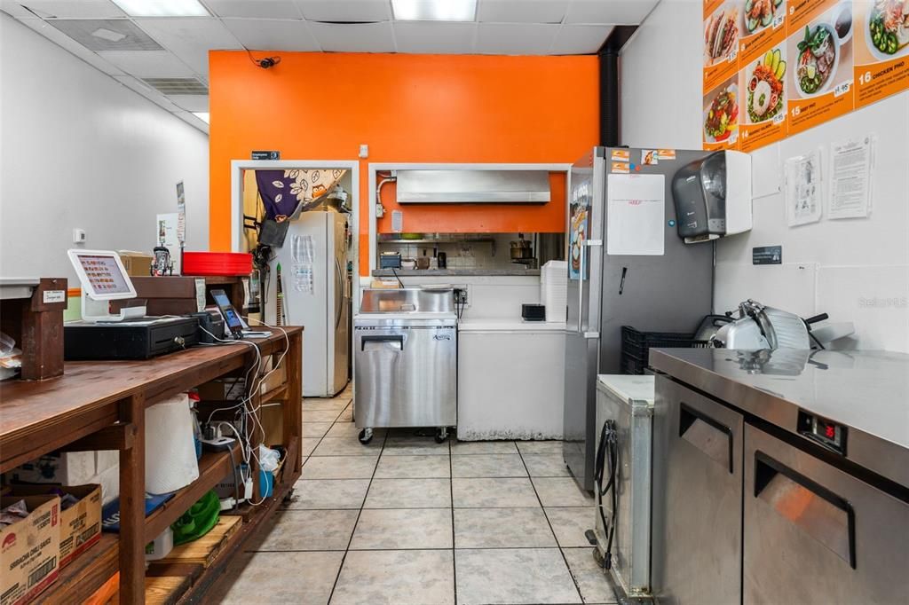 En Venta: $85,000 (0 camas, 0 baños, 1050 Pies cuadrados)