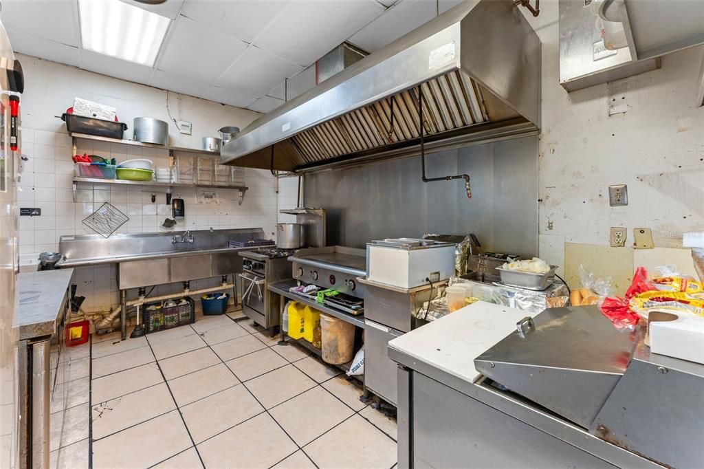 En Venta: $85,000 (0 camas, 0 baños, 1050 Pies cuadrados)