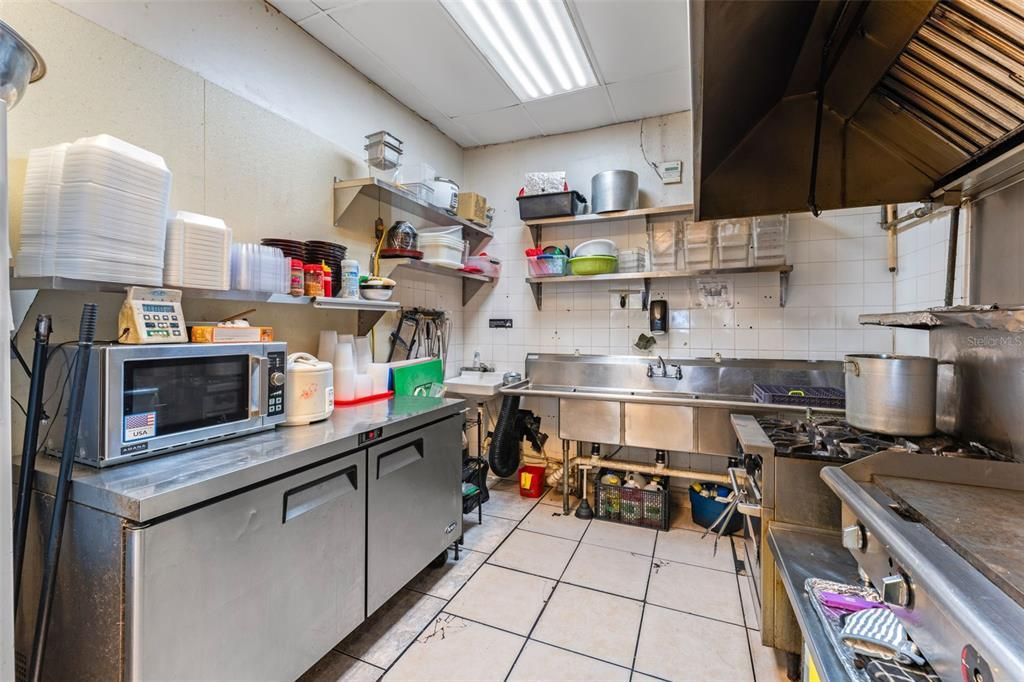 En Venta: $85,000 (0 camas, 0 baños, 1050 Pies cuadrados)