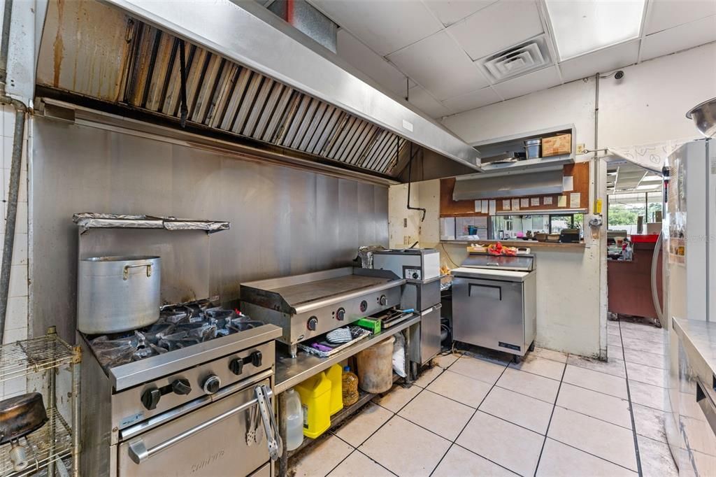 En Venta: $85,000 (0 camas, 0 baños, 1050 Pies cuadrados)