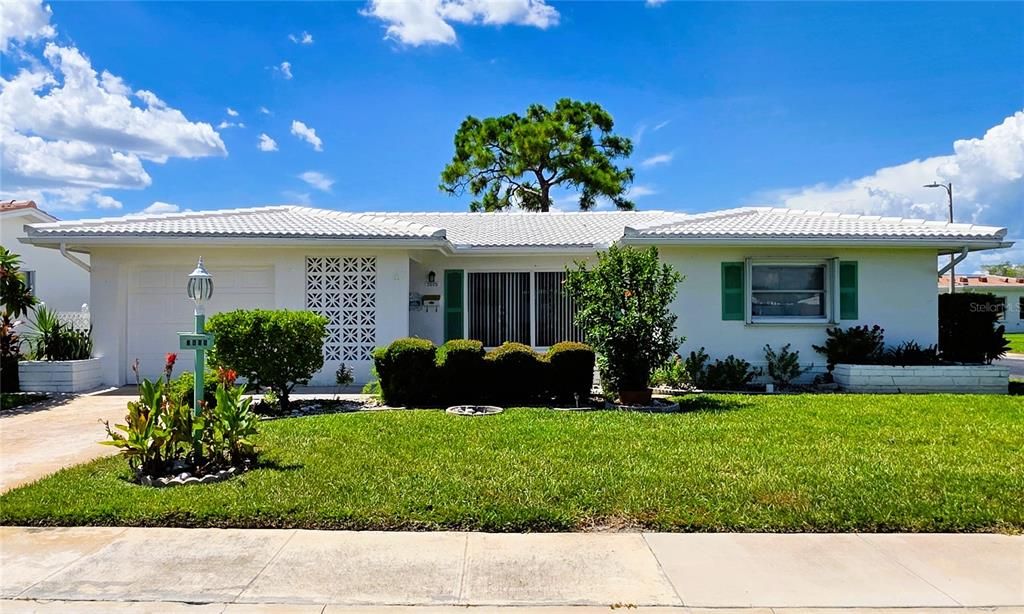 最近售出: $249,900 (2 贝兹, 2 浴室, 1649 平方英尺)