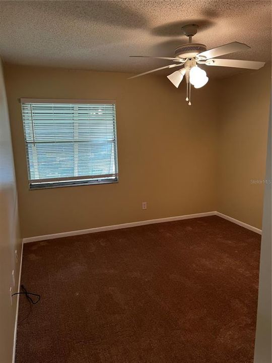 На продажу: $168,000 (2 спален, 2 ванн, 897 Квадратных фут)