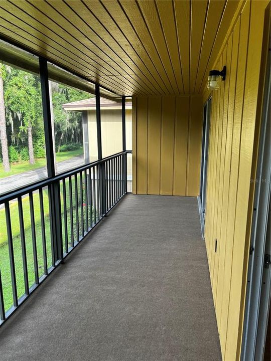 На продажу: $168,000 (2 спален, 2 ванн, 897 Квадратных фут)