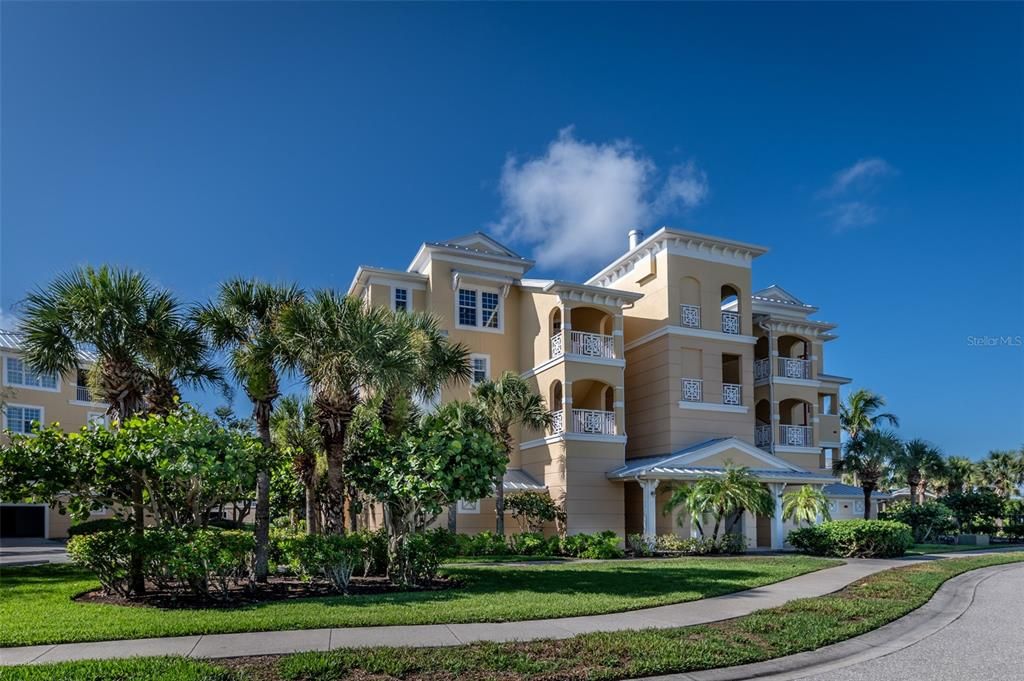 For Rent: $6,500 (4 beds, 3 baths, 2761 Square Feet)