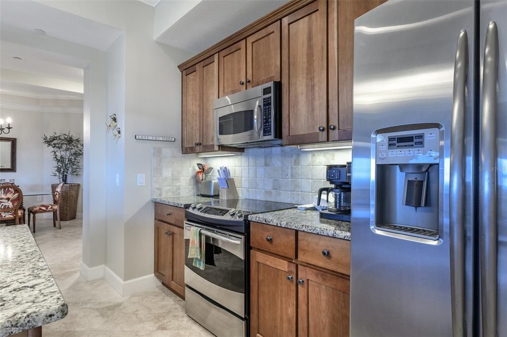 For Rent: $6,500 (4 beds, 3 baths, 2761 Square Feet)