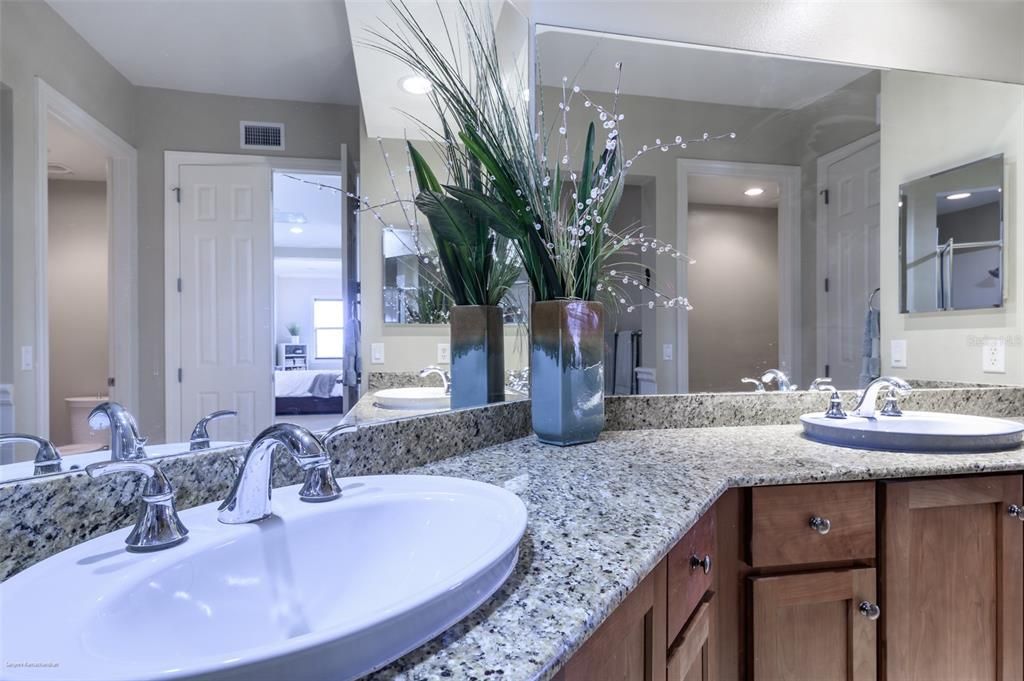 For Rent: $6,500 (4 beds, 3 baths, 2761 Square Feet)