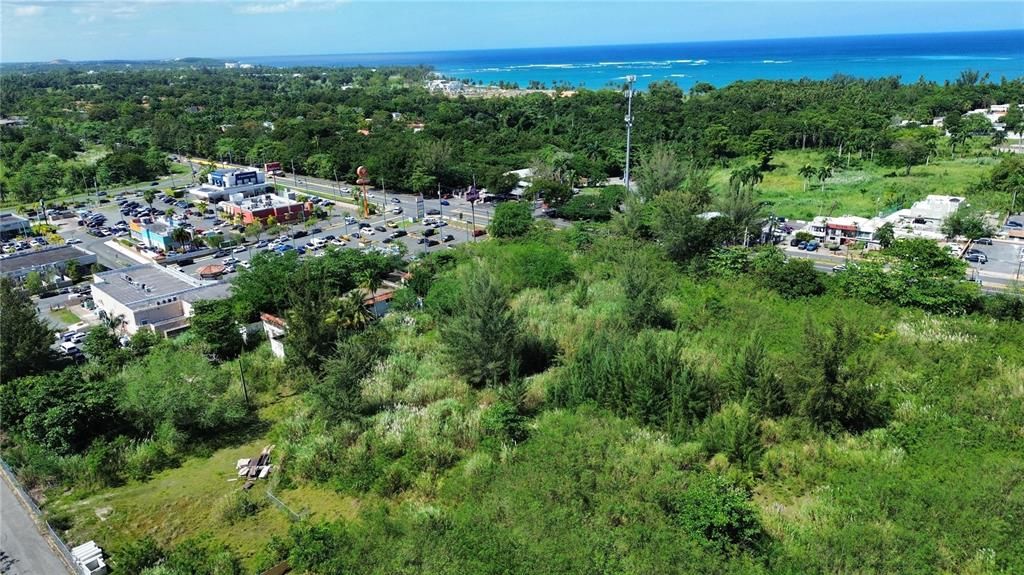 待售: $10,000,000 (6.70 acres)