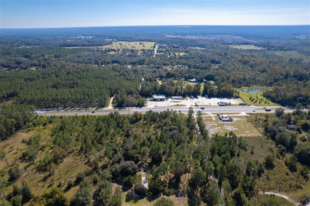 На продажу: $349,900 (4.43 acres)