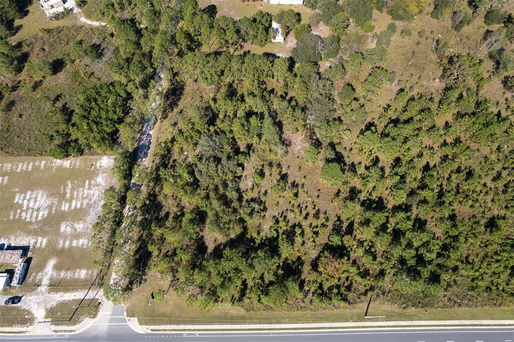 На продажу: $349,900 (4.43 acres)