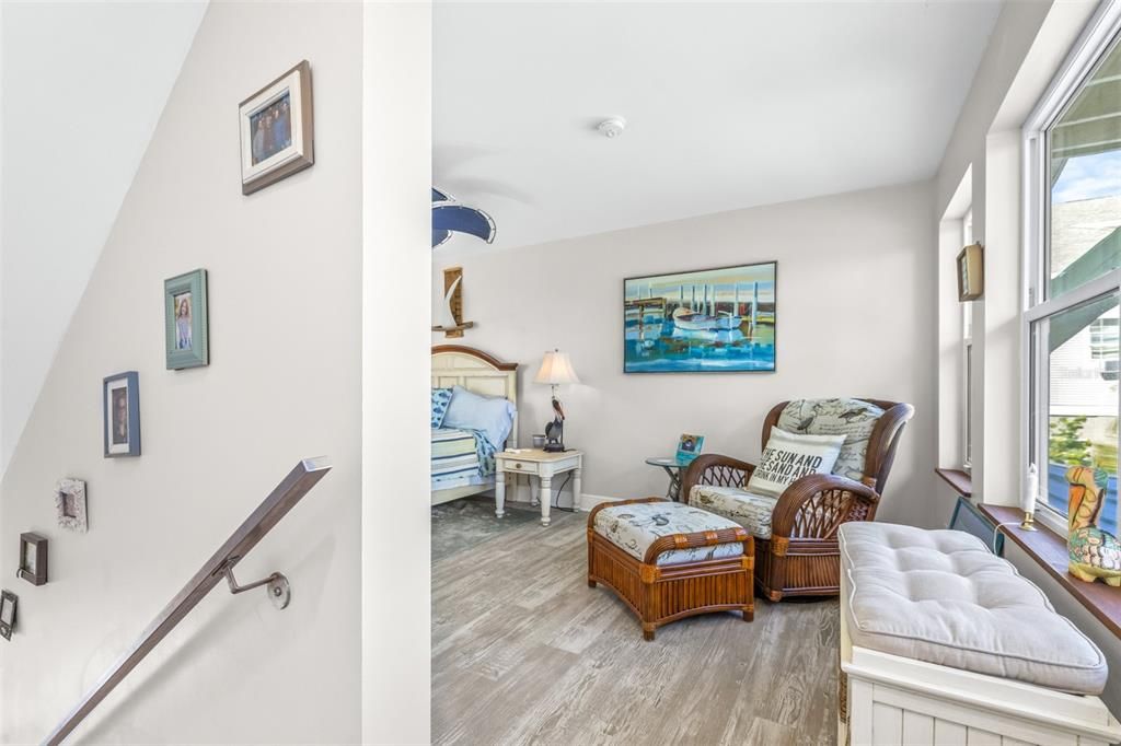 На продажу: $955,000 (3 спален, 2 ванн, 3103 Квадратных фут)