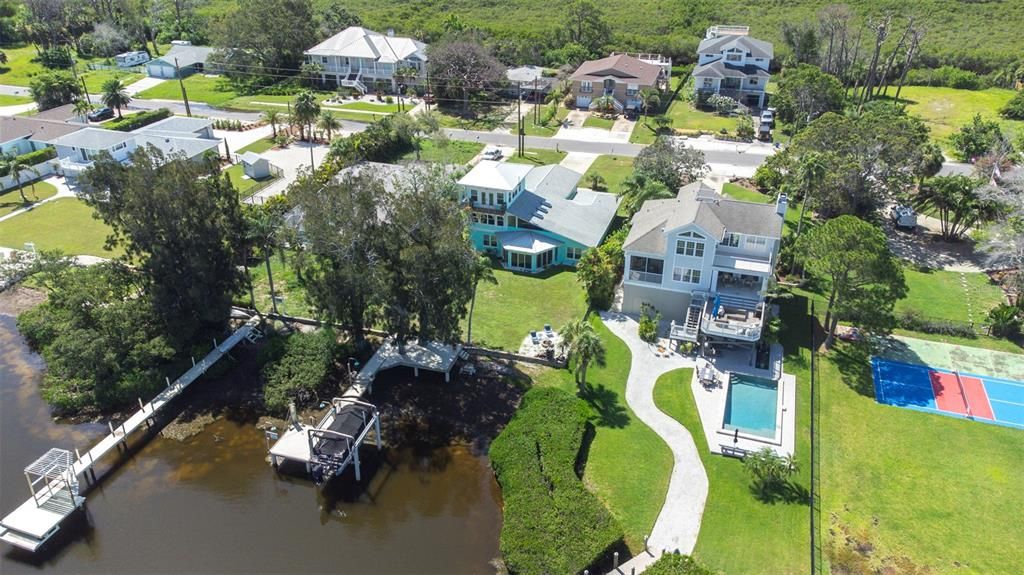 На продажу: $955,000 (3 спален, 2 ванн, 3103 Квадратных фут)