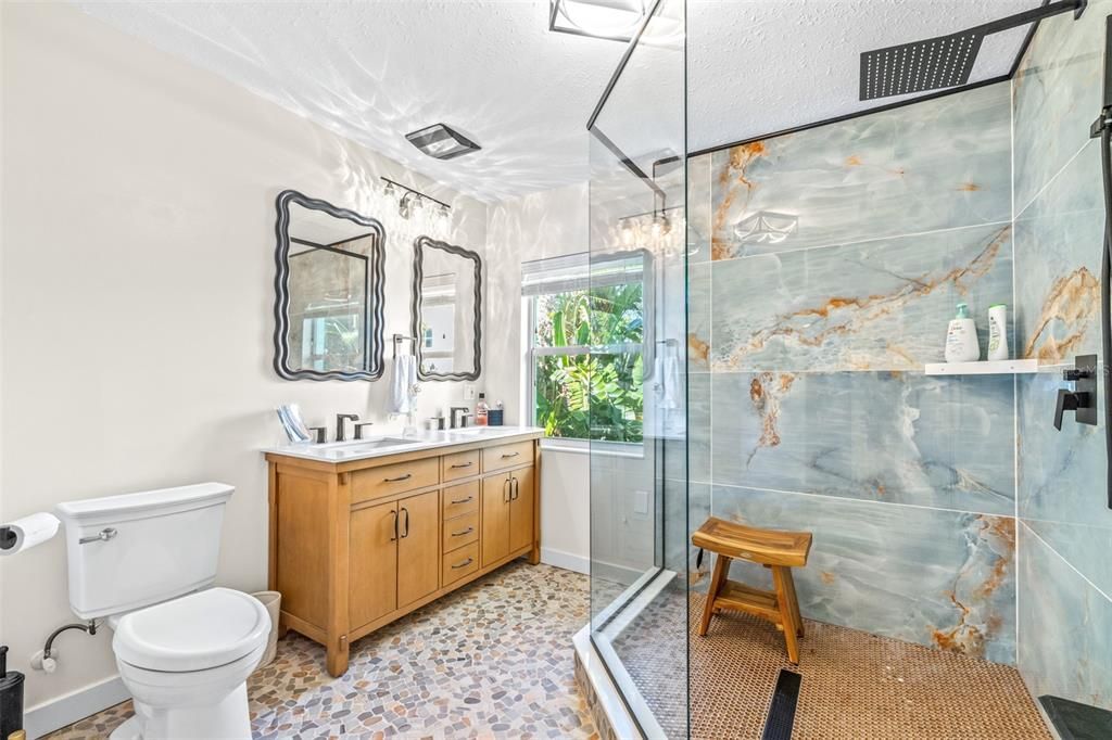 На продажу: $955,000 (3 спален, 2 ванн, 3103 Квадратных фут)