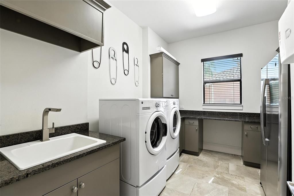 待售: $4,199,000 (6 贝兹, 7 浴室, 5709 平方英尺)