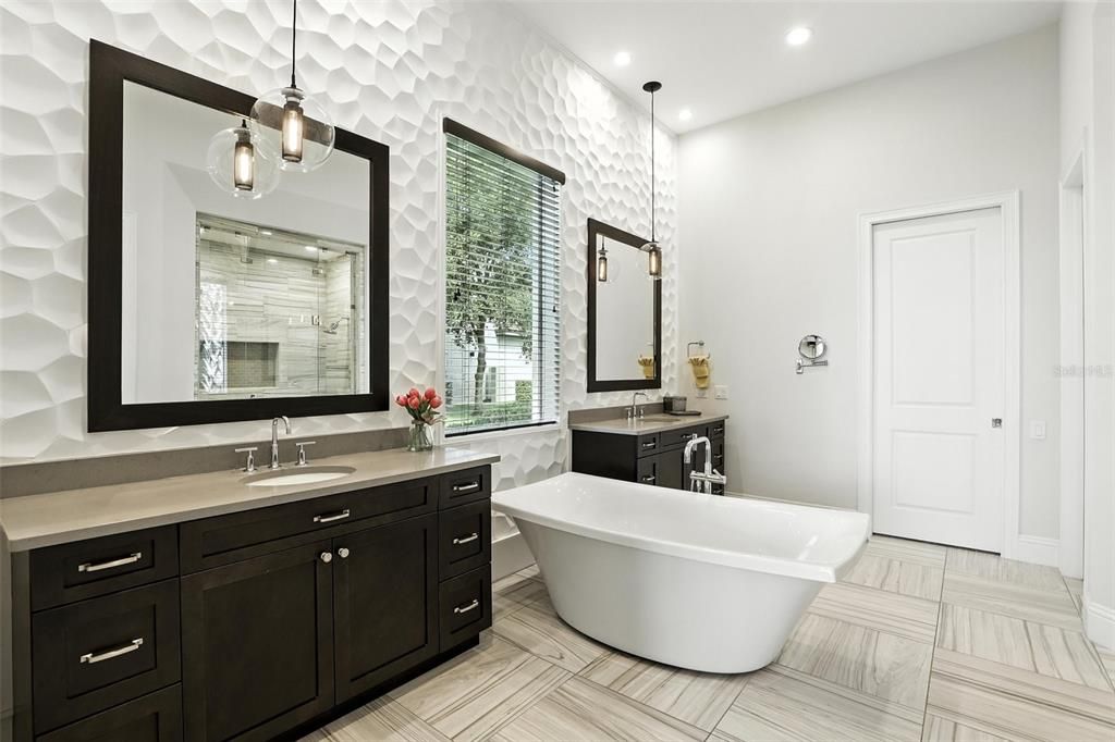 待售: $4,199,000 (6 贝兹, 7 浴室, 5709 平方英尺)