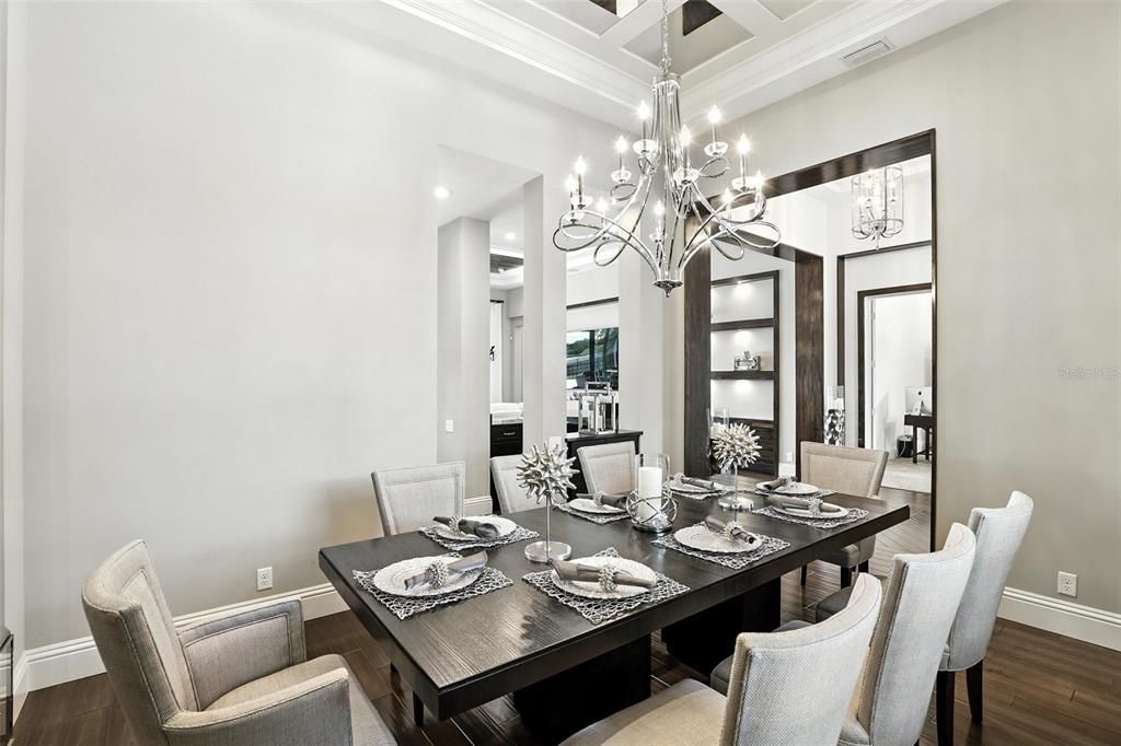 待售: $4,199,000 (6 贝兹, 7 浴室, 5709 平方英尺)