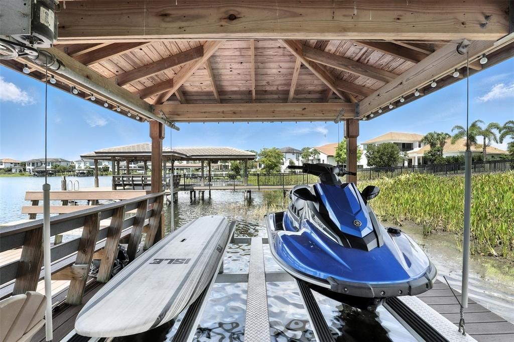 待售: $4,199,000 (6 贝兹, 7 浴室, 5709 平方英尺)