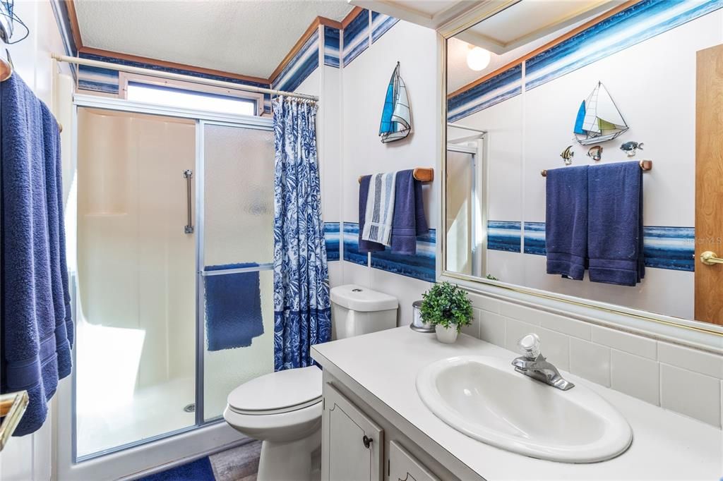 Activo con contrato: $239,000 (2 camas, 2 baños, 1876 Pies cuadrados)